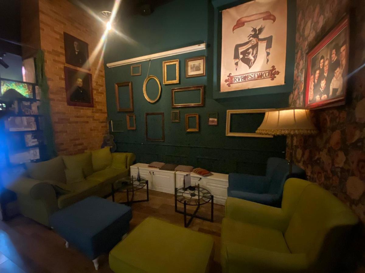 Fg Boutique Hostelサラエヴォ エクステリア 写真