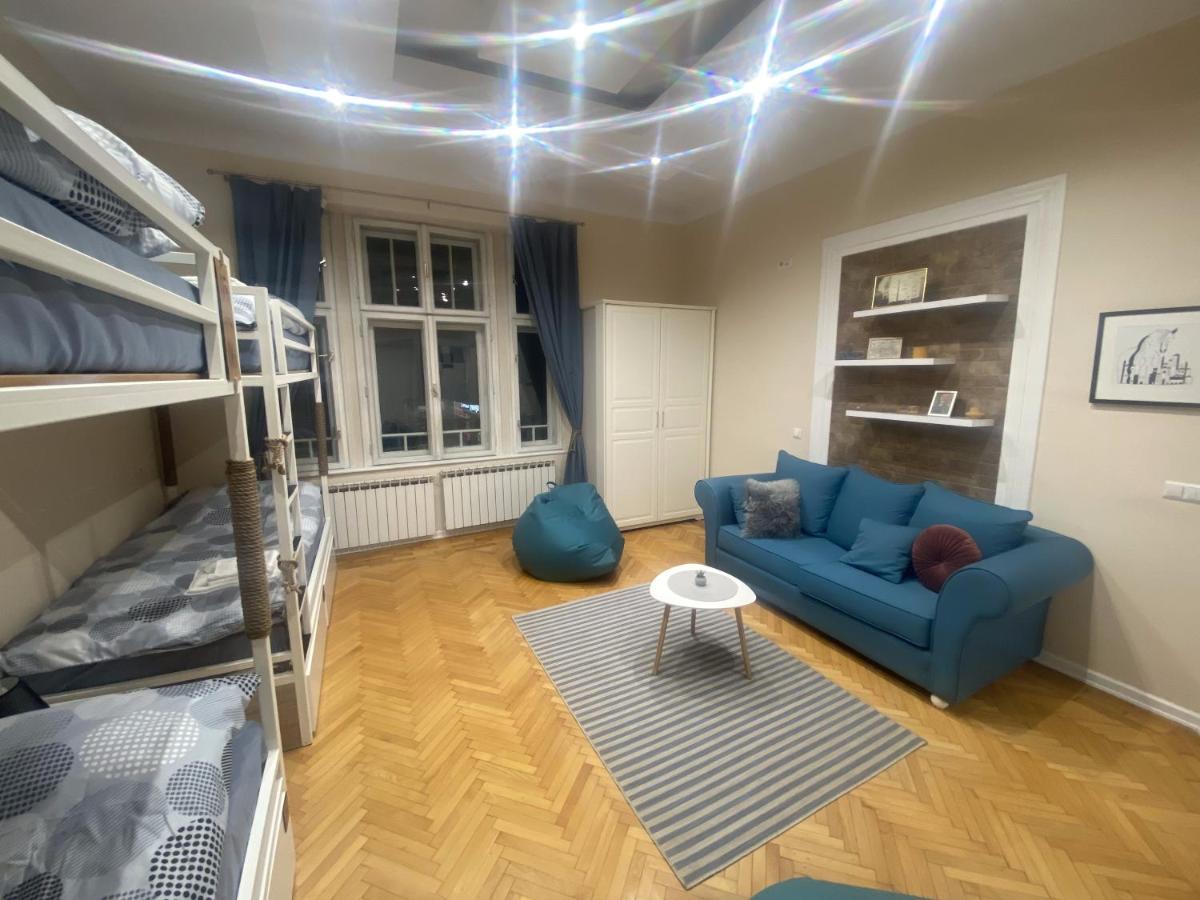 Fg Boutique Hostelサラエヴォ エクステリア 写真